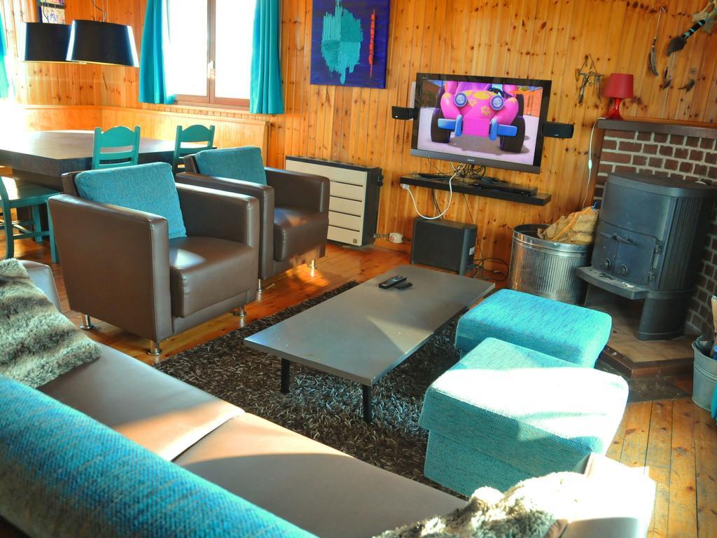 Arbre Dresse Villa Somme-Leuze Kamer foto